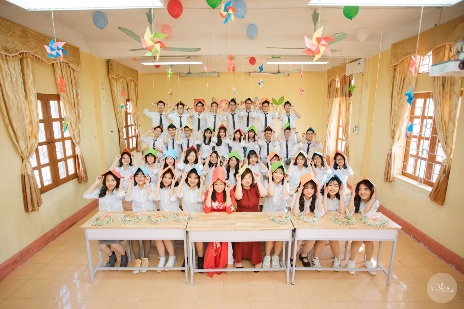 Ảnh kỷ yếu khối chuyên Sinh 2018-2021